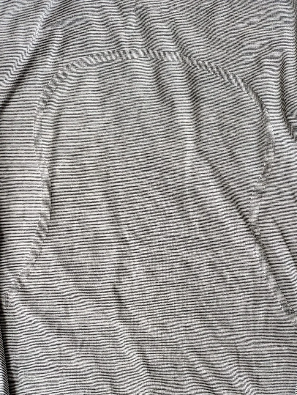 Lululemon Swiftly Tech Long Sleeve Breeze Relaxed Fit